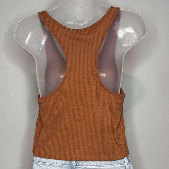 Live To Be Spoiled Knit Tank and Duster Set, Medium - Picture 6 of 16